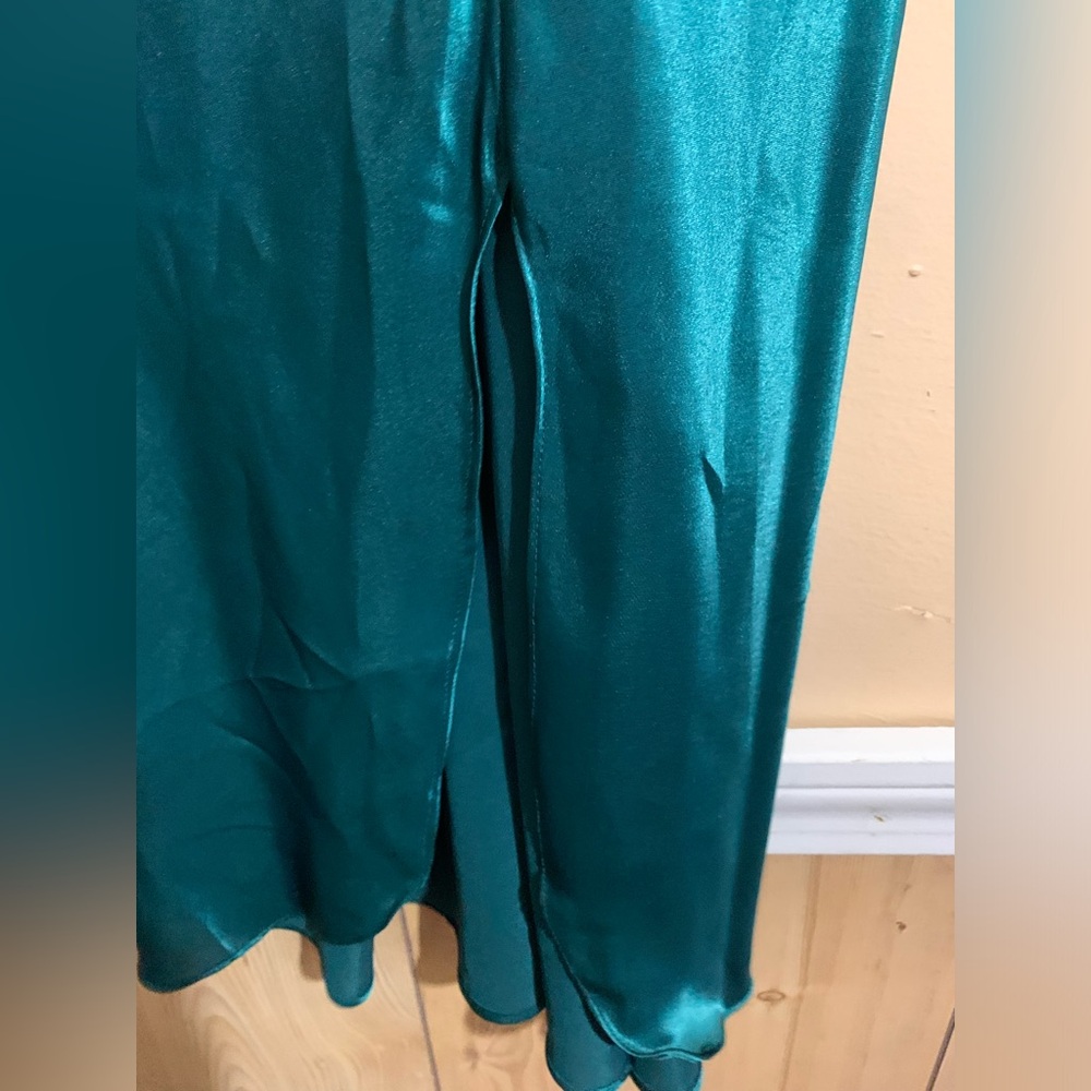 NEW Vintage Val-Mode Lingerie Emerald Green Strappy Nightgown Floral Size Small - Picture 9 of 11